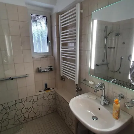 Stadtvillenwohnung Nahe Zentrum / Ruhrfestspielhaus Apartment *