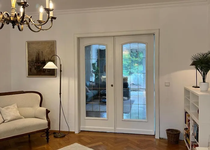 Stadtvillenwohnung Nahe Zentrum / Ruhrfestspielhaus *